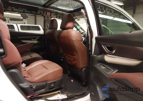 2020 Subaru Ascent Touring z USA, uszkodzony, nr VIN 4S4WMARD1L3404157